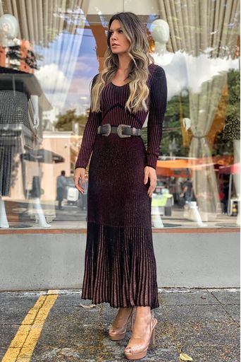 julia-sampaio-saia-tricot-cameron-cobre