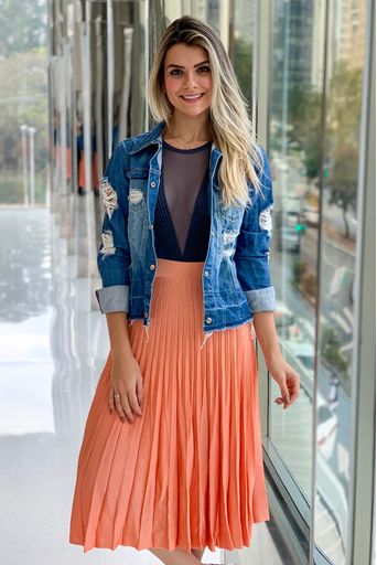 saia-tricot-estela-salmao-micaela-bortoletto