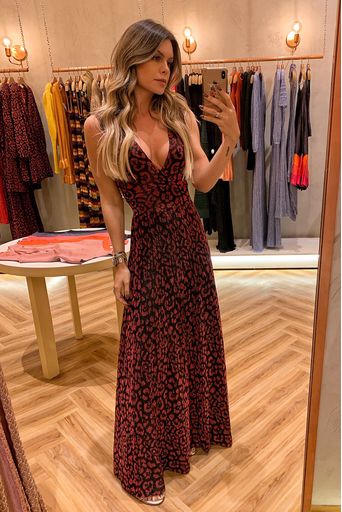 vestido-tricot-animal-print-vermelho-look-julia-sampaio
