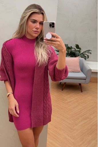 Micaela-Bortoletto---Casaco-Tricot-Monique-Grape-Costas
