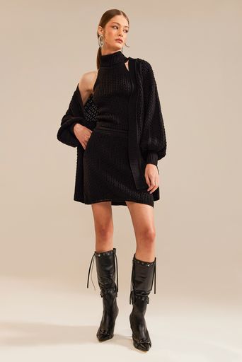 Saia-Tricot-Curta-Talita-Preto-Costas
