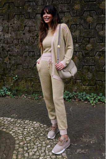 Suzana-Gullo---Calca-Tricot-Yara-Dourado-Principal