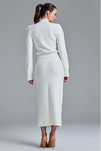 Saia-Tricot-Georgea-Off-White-Costas