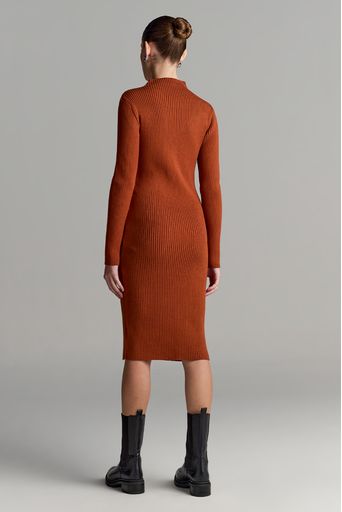 Vestido-Tricot-Midi-Patricia-Caramelo-Costas