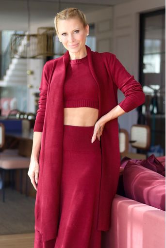 Monica-Salgado---Casaco-Tricot-Amira-Red-Cherry-Principal