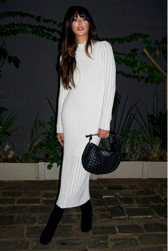 Suana-Gullo---Vestido-Tricot-Midi-Soraia-Off-White-Costas