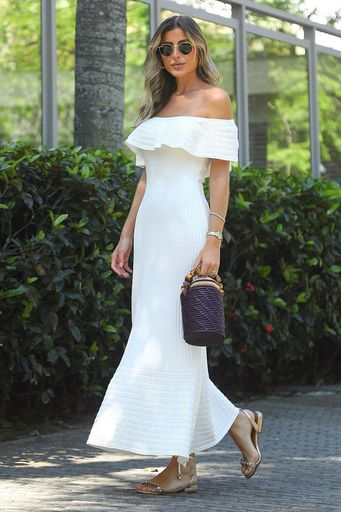 Dandynha-Barbosa-Vestido-Rebeca-Off-White-Principal