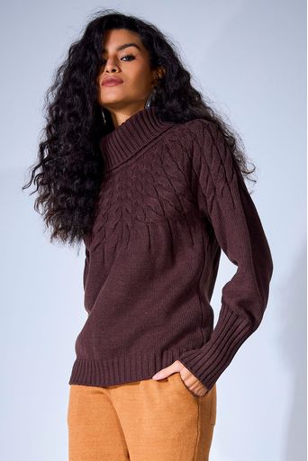 Blusa-Tricot-Valquiria-Trufa-Frente.jpg