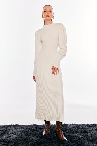 Vestido-Tricot-Midi-Giovana-Off-White-Principal.jpg