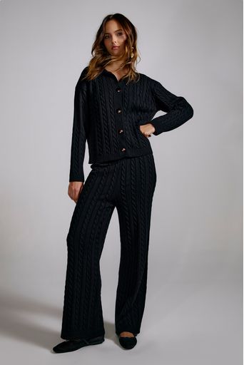Calca-Tricot-Mia-Preto-Adicional.jpg