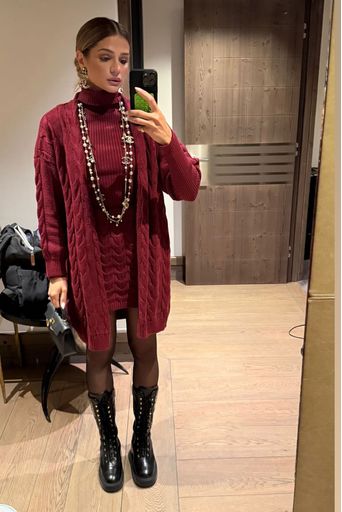 Thassia-Naves-Conjunto-Vitoria-Marsala.jpg
