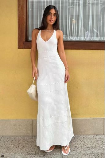 Maria-Antonia---Vestido-Tricot-Midi-Ayla-Off-White-Principal